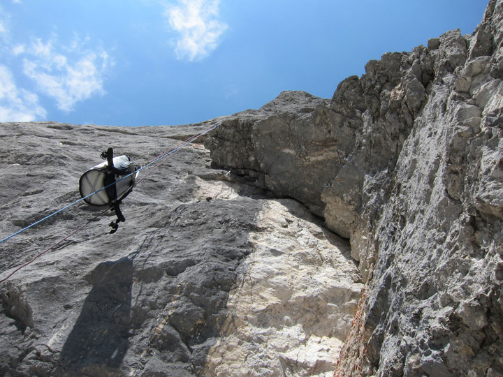 <span><strong>Zweite Seillänge</strong> <span class=>© Timo Moser</span><br /></span>