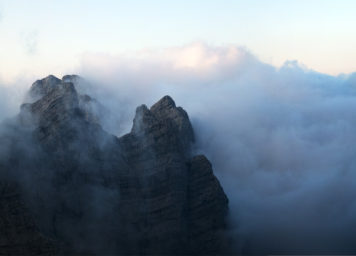 Thumbnail http://Wolkenstimmung%20Watzmann%20Ostwand