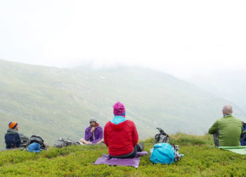 Thumbnail http://Yoga%20in%20den%20Bergen,%20Meditation%20und%20Atemübungen